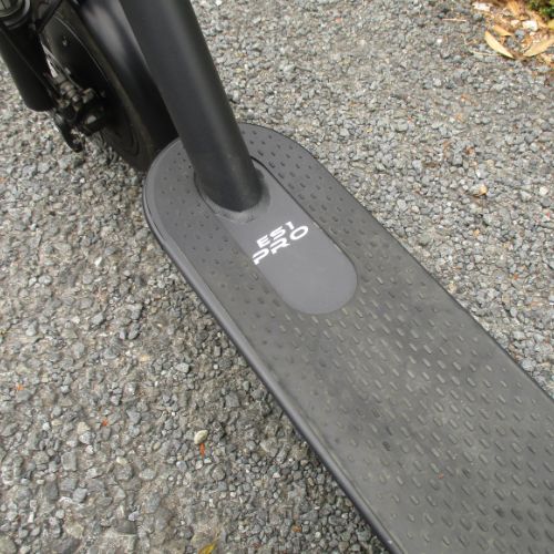【中古車特価 美品】RICHBIT/リッチビット ES1 Pro アーバンブラック 電動キックボード 超軽量(特定小型原付)