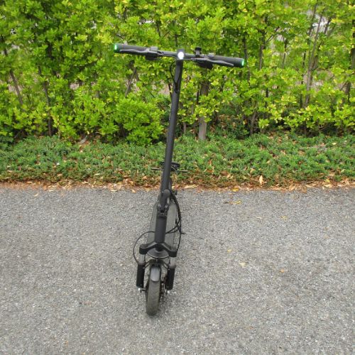 【中古車特価 美品】RICHBIT/リッチビット ES1 Pro アーバンブラック 電動キックボード 超軽量(特定小型原付)