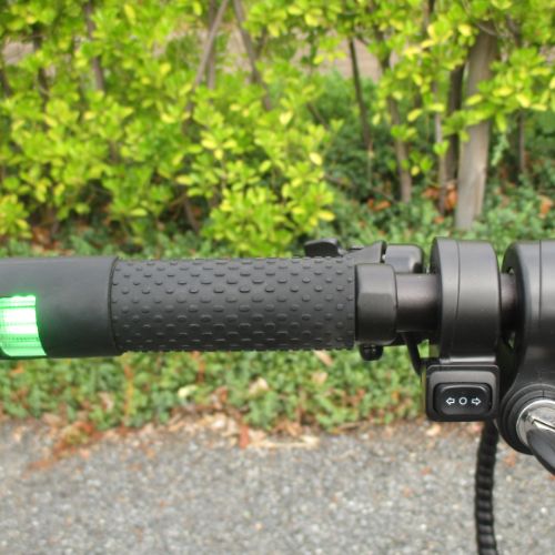 【中古車特価 超美品】RICHBIT/CITY ゴールデンオリーブ 電動バイク 折畳み可能 ★自賠責~4年分付★(特定小型原付)