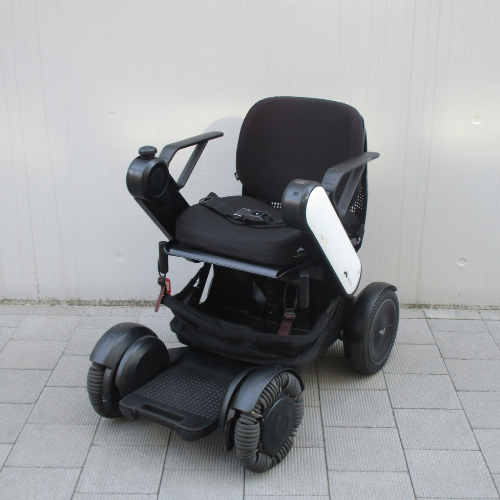 中古特価】WHILL Model C 電動車椅子 中古 ホワイト|120,000円 免許 中古特価】WHILL Model C 電動車椅子 中古 ホワイト|120,000円 免許
