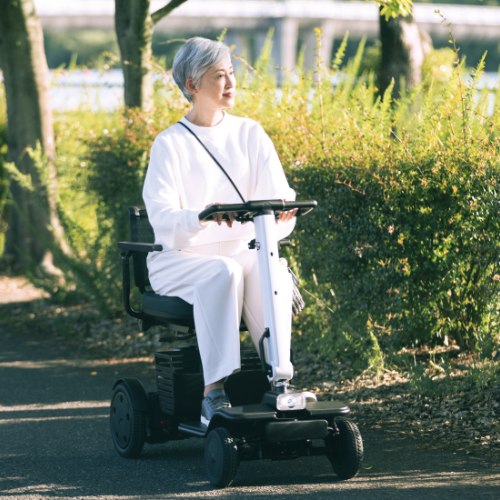 [Folding Model] WHILL Model F Electric Wheelchair ★Initial maintenance included, no license required★ (Tax-exempt)