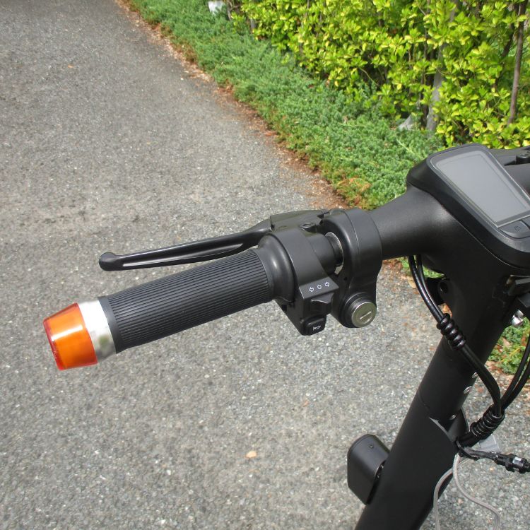 【中古車特価 超美品】COSWHEEL/コスウィル MIRAI T Lite アーバンブラック 電動キックボード 2WAY仕様 ★自賠責～2年付★（特定小型原付）