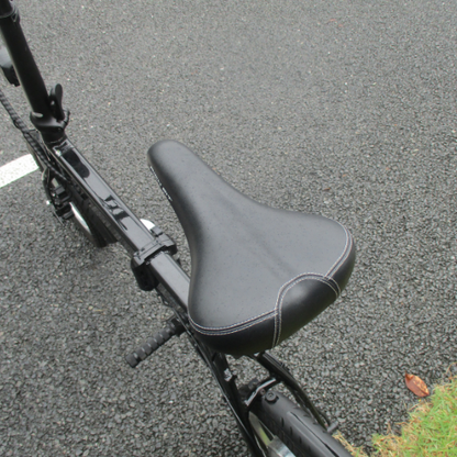 【中古車特価・美品】RICHBIT/CITY シティブラック 電動バイク 折畳み可能 （特定小型原付）