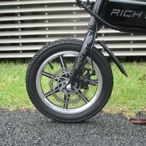 【中古車特価・美品】RICHBIT/CITY シティブラック 電動バイク 折畳み可能 （特定小型原付）