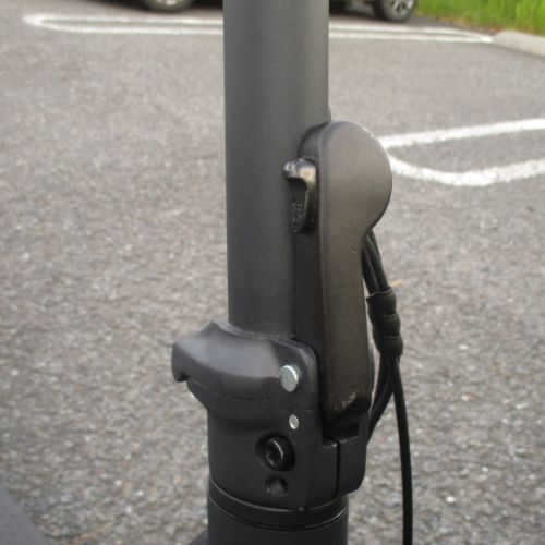 【中古車特価 美品】RICHBIT/リッチビット ES1 Pro アーバンブラック 電動キックボード 超軽量（特定小型原付）