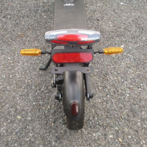 【中古車特価 美品】RICHBIT/リッチビット ES1 Pro アーバンブラック 電動キックボード 超軽量（特定小型原付）