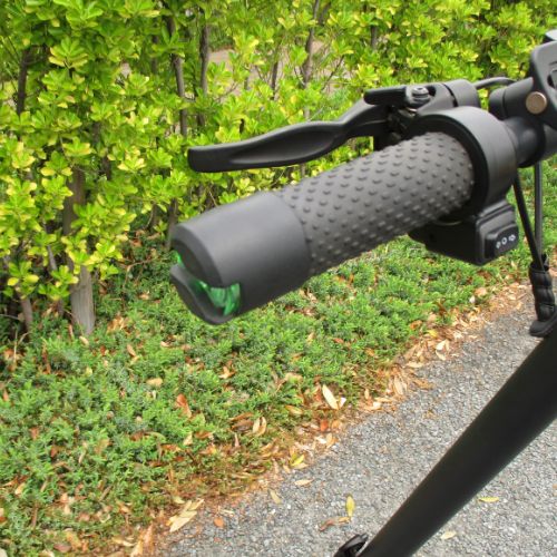 【中古車特価 美品】RICHBIT/リッチビット ES1 Pro アーバンブラック 電動キックボード 超軽量（特定小型原付）