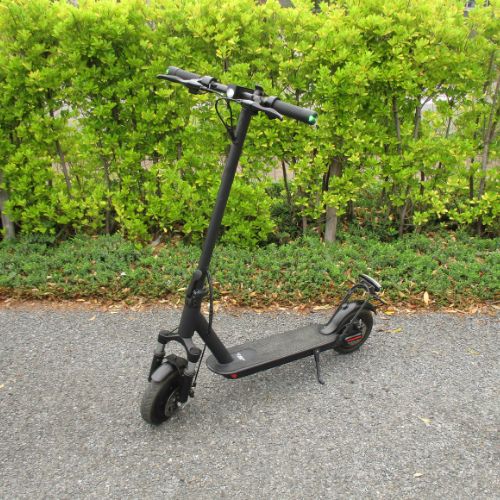 【中古車特価 美品】RICHBIT/リッチビット ES1 Pro アーバンブラック 電動キックボード 超軽量（特定小型原付）