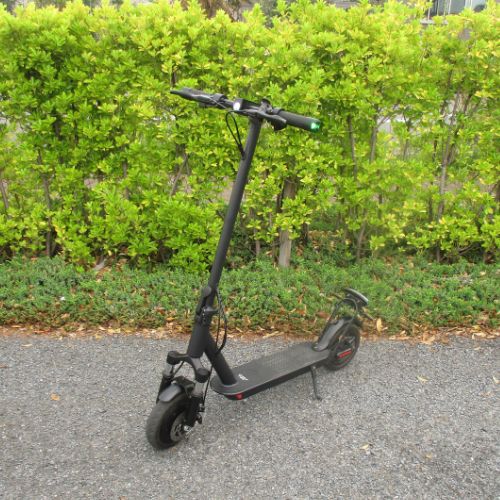 【中古車特価 美品】RICHBIT/リッチビット ES1 Pro アーバンブラック 電動キックボード 超軽量（特定小型原付）
