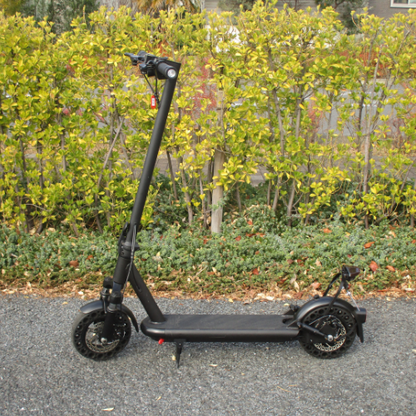 Used Vehicle Special Price: Excellent Condition RICHBIT ES2 PRO Urban Black Electric Scooter (Compulsory Liability Coverage Included) (Small Moped)