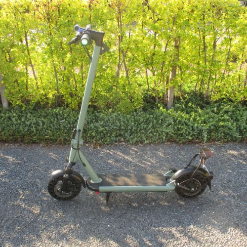 【中古車特価 超美品】 RICHBIT/リッチビット ES2 PRO レンジャーグリーン 電動キックボード★自賠責～4年分付★（特定小型原付）