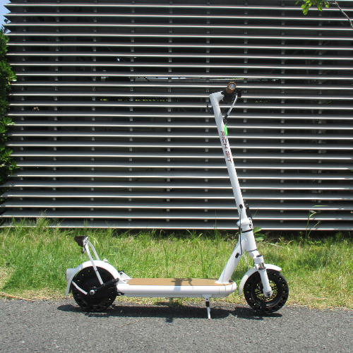【中古車特価 美品】★送料無料★ Acalie/アカリエ RICHBIT ES2Pro キャラメルホワイト（特定小型原付）