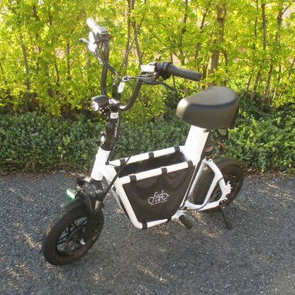 【中古車・超美品】SWALLOW/スワロー Fiido Q1S（ホワイト） 電動バイク ★自賠責～2年分付★（特定小型原付）