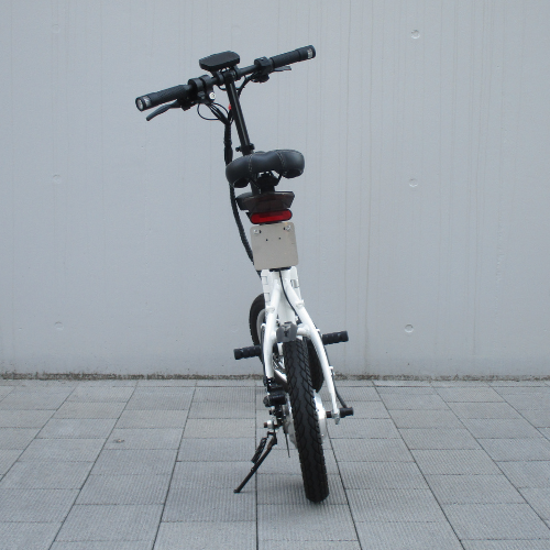 【中古車特価】RICHBIT/CITY スノーホワイト 電動バイク 折畳み可能 （特定小型原付）
