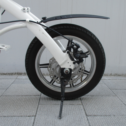 【中古車特価】RICHBIT/CITY スノーホワイト 電動バイク 折畳み可能 （特定小型原付）