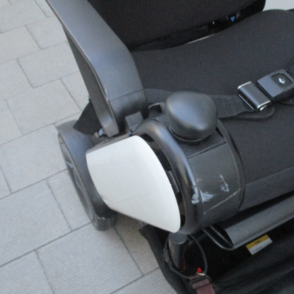 [Used Vehicle Special Price] WHILL Model C White (Electric Wheelchair)