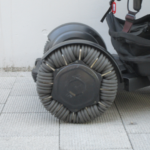 【中古車特価】 WHILL/ウィル Model C ホワイト（電動車椅子）