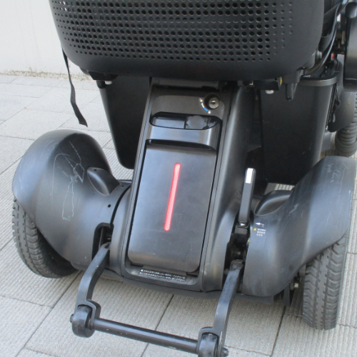 【中古車特価】 WHILL/ウィル Model C ホワイト（電動車椅子）