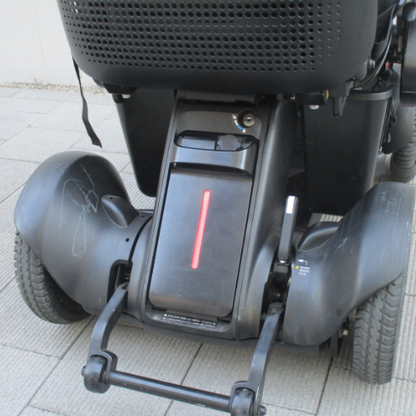 [Used Vehicle Special Price] WHILL Model C White (Electric Wheelchair)