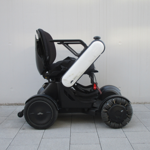 【中古車特価】 WHILL/ウィル Model C ホワイト（電動車椅子）