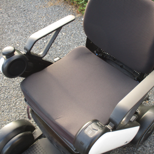 【中古車特価】 WHILL/ウィル Model C ホワイト（電動車椅子）