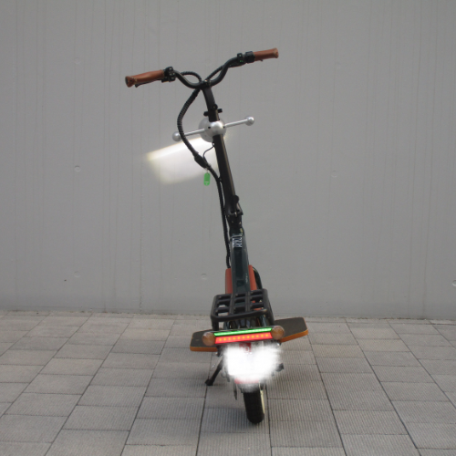 【中古車・美品】Daytona/デイトナ DK01（グリーン） 電動バイク ★自賠責～1年分付★（特定小型原付）