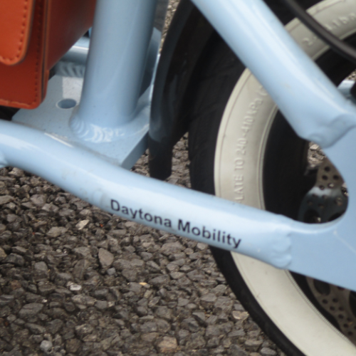 【中古車・美品】Daytona/デイトナ DK01（ブルー） 電動バイク ★自賠責～1年分付★（特定小型原付）