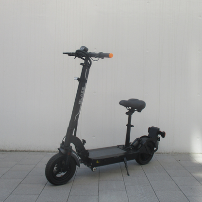 【中古車特価 超美品】★送料無料★ BLAZE/ブレイズ EV Basic ブラック 電動キックボード ★2WAYモデル★（特定小型原付）