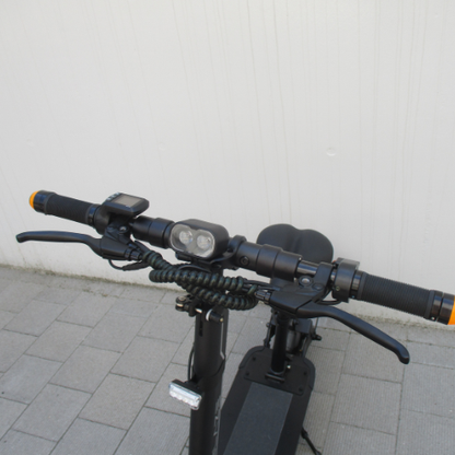 【中古車特価 超美品】★送料無料★ BLAZE/ブレイズ EV Basic ブラック 電動キックボード ★2WAYモデル★（特定小型原付）