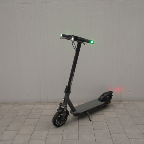 【中古車特価 超美品】YADEA/ヤデア KS6 Pro ブラック 電動キックボード ★ハイエンドモデル★（特定小型原付）