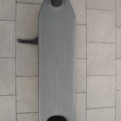 【中古車特価 超美品】YADEA/ヤデア KS6 Pro ブラック 電動キックボード ★ハイエンドモデル★（特定小型原付）