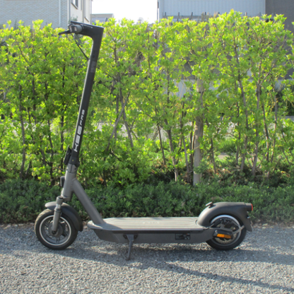 【中古車特価 超美品】YADEA/ヤデア KS6 PRO ブラック（特定小型原付）